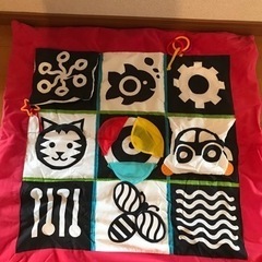 ベビー用　プレイマット（おもちゃ付）