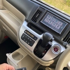 大人気Nシリーズ　平成27年　ホンダ　N-WGN 4WD プッシュスタート　HDDナビ　ETC 車検取り立て　コミコミ価格の画像