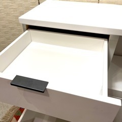 Nitori ニトリ　レンジボード　食器棚　レンジ台　キッチン収納　キッチンボード　キッチンカウンター　エトナ　ホワイト　の画像