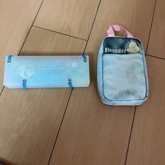 アリエルペンケース　２個セットの画像