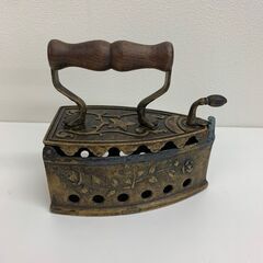 【レガストック川崎本店】アンティーク　アイロンの画像