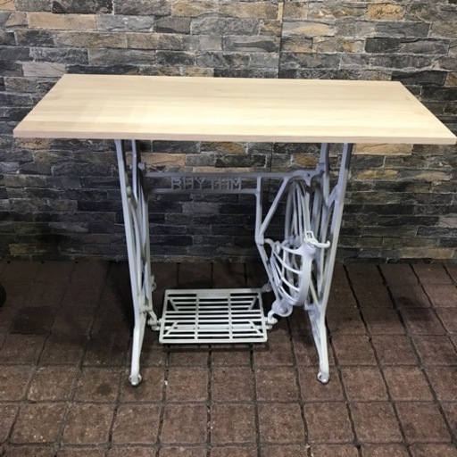 足踏みミシン　テーブル　机　ハンドメイド　昭和レトロ　アンティーク　クラシック　ヴィンテージ　福岡市