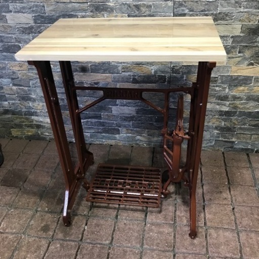 ハンドメイド　足踏みミシンテーブル　机　板小さい　昭和レトロ　アンティーク　ヴィンテージ　クラシック　福岡市南区