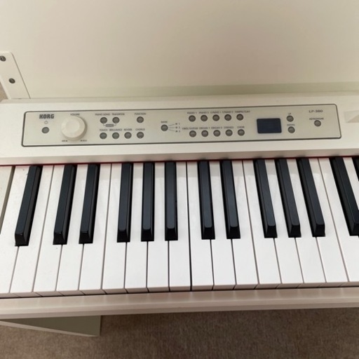 電子ピアノ