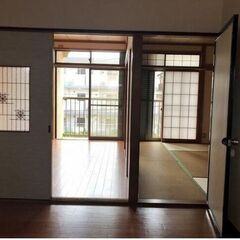 横浜市鶴見区馬場    敷金・礼金0 最安0円後払いで引越可能【夜職OK. 審査不安OK.現金分割・保証人なし相談OK!無職,生活保護不可】Ｂ・Ｔ別　シャワー　トイレ　ガスコンロ可　収納スペース　全居室収納　クローゼット　室内洗濯機置場　給湯　プロパンガス　フローリング　プロパンガス給湯　エアコン　インターネット対応　バルコニー      69747089049 − 神奈川県