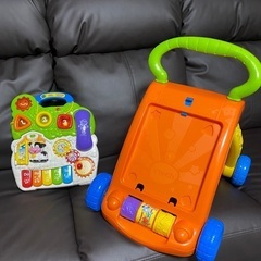 Vtech 手押し車　音が鳴ったり光ったりします（取り外し可能です）の画像