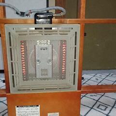 家具調こたつ 家族が集まったらの画像