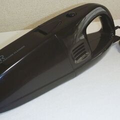 無料でどうぞ! カークリーナー 掃除機 車載用です