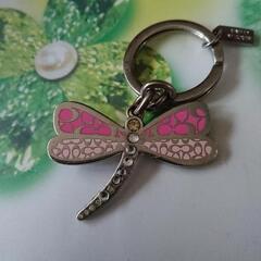 COACHトンボのキーホルダーの画像
