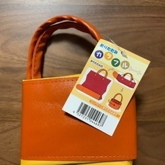 折りたたみトートバッグ　エコバッグ 使用時32×9×36センチ 収納時14×3.5×9センチの画像