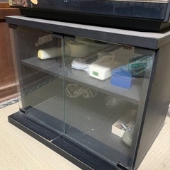 ガレージセール　テレビ台
