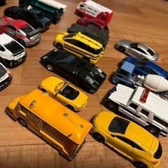 【受付終了いたしました】トミカ まとめ売り 新品1個 プラス 中古26個の画像