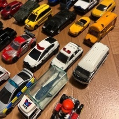 【受付終了いたしました】トミカ まとめ売り 新品1個 プラス 中古26個の画像
