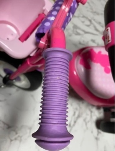 ミニー　三輪車わ