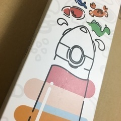 新品！子供 ストローボトル 漏れない 水筒 クリアボトル   キッズ マグボトル プラスチック製 ワンタッチボトル  ワンプッシュボトル 550ml トライタン こども ストラップ の画像