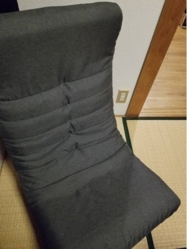 ニトリ 首リクライニング回転座椅子