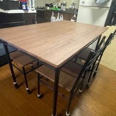 ダイニングテーブルセット　シンプル家具の画像