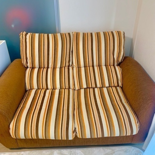 ニトリ　ソファー　スペイン製　2人掛け　ローラKDストライプ