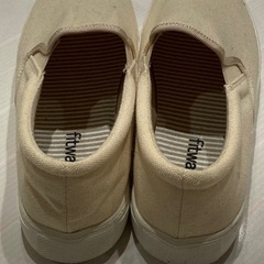 未使用品  スニーカー（M)《転売不可》の画像
