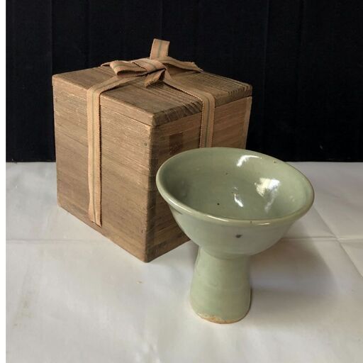 e1378 青磁 馬上杯 木箱入り 唐物 七官青磁 酒器 中国古陶磁 中国古玩