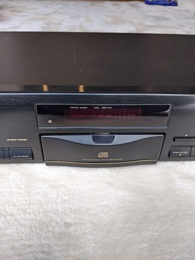 パイオニア　CDデッキ　PD-T01
