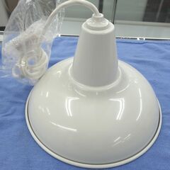 値下げ！新品 後藤照明 ペンダントライト ホワイト 照明 白　西岡店