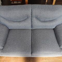 ヤマダ電機　グレー布張り　２人掛けソファー『中古美品』 　【リサイクルショップサルフ】の画像