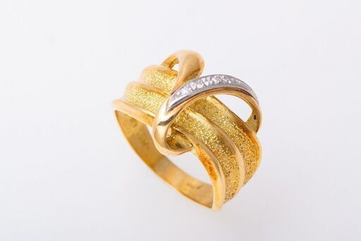 K18　pt900　ダイヤリング K18 , Pt 900 ダイヤ 入り リング 18金 プラチナ900 コンビ