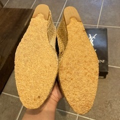 【未使用品】箱付き　イヴ・サンローラン　ウェッジサンダルの画像
