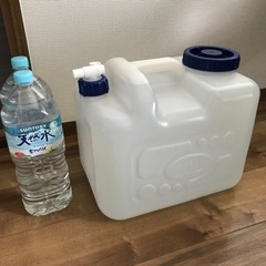 【お話中】半年前に買ったばかり非常用グッズ 20ℓの水タンクの画像