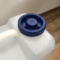 【お話中】半年前に買ったばかり非常用グッズ 20ℓの水タンクの画像