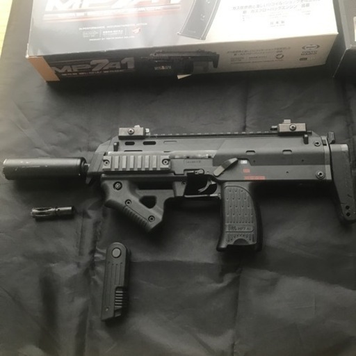 サバゲー　mp7a1 ガスブローバック