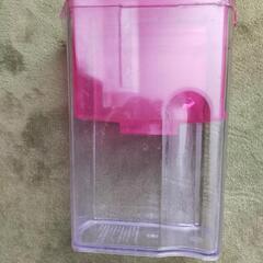 ガイアの水135ポット型浄水器差し上げます