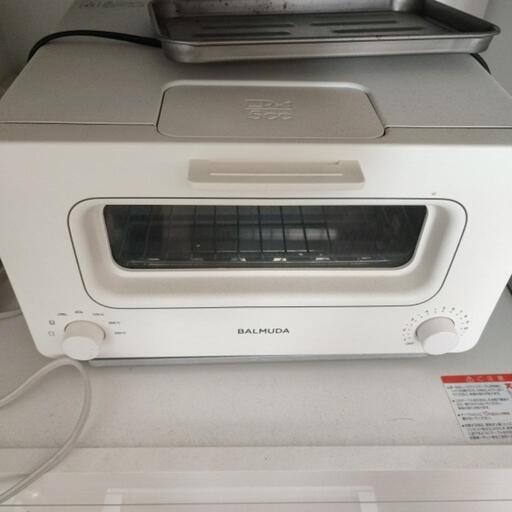 オーブントースター (BALMUDA The Toaster)\n\n
