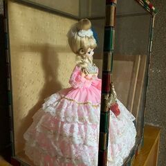 洋風人形の画像