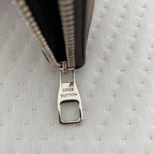 LOUIS VUITTON  ルイヴィトン 
