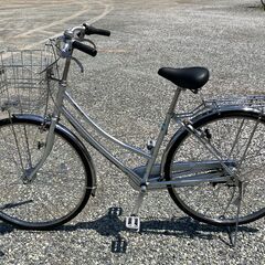 ブリヂストン  27インチ 内装3段変速 シルバー ママチャリ クロスバイクの画像