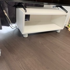 テレビ台の画像