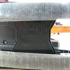 HITACHI 油圧ショベルカー 1/40 ZAXIS 200 EXCAVATOR 建機ダイキャスト ミニチュア ミニカー シミュレーション 札幌 手稲の画像