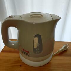 ティファール 電気ケトル 0.8L 動作良好の画像