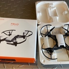 ドローンのセット(単品可能)DJI Tello本体、コントローラ、充電器、予備バッテリー2個の画像