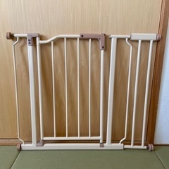 ベビーゲート