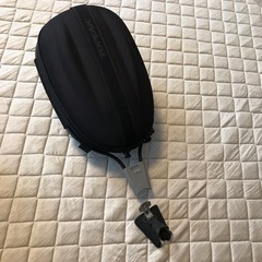クロスバイク　サドルバック　荷物　収納