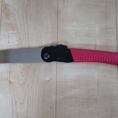 ■折り畳み　万能のこぎり 新品同様