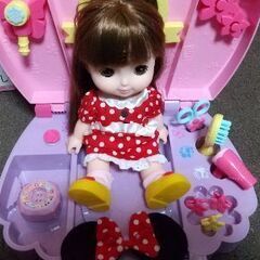 値下げしました。ソラン人形と美容室セットですの画像
