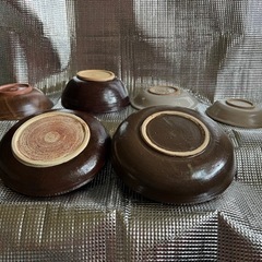 陶器食器　手作り深皿の画像
