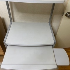 パソコンラックの画像