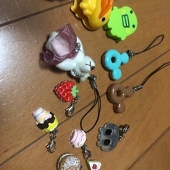 小物　キーホルダー、スタンプ、クリップの画像