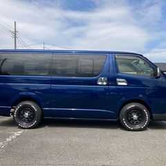 レジアスエース　4ナンバー 車検付き　試乗可能  ベット付き取り外し可能　外装目立ちます　の画像