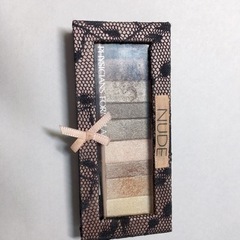 nude アイシャドウシマーストリプス アイシャドウパレット